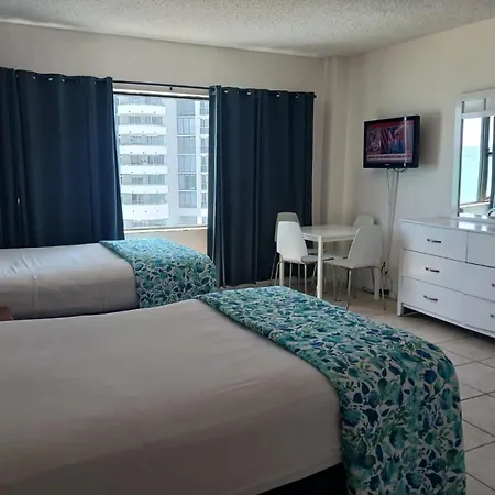 Casablanca On The Beach Miami Beach Room photo