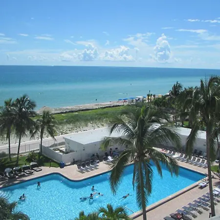 Casablanca On The Beach Miami Beach Room photo