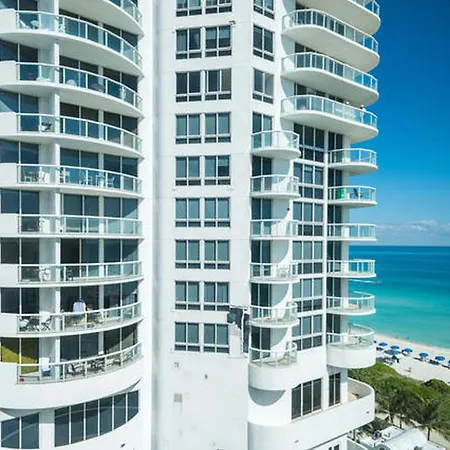 Casablanca On The Beach Miami Beach Room photo
