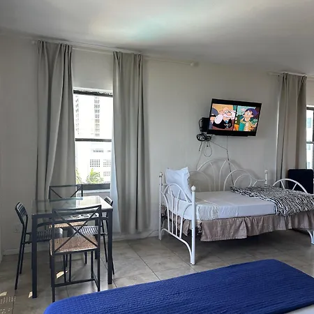 Casablanca On The Beach Miami Beach Room photo