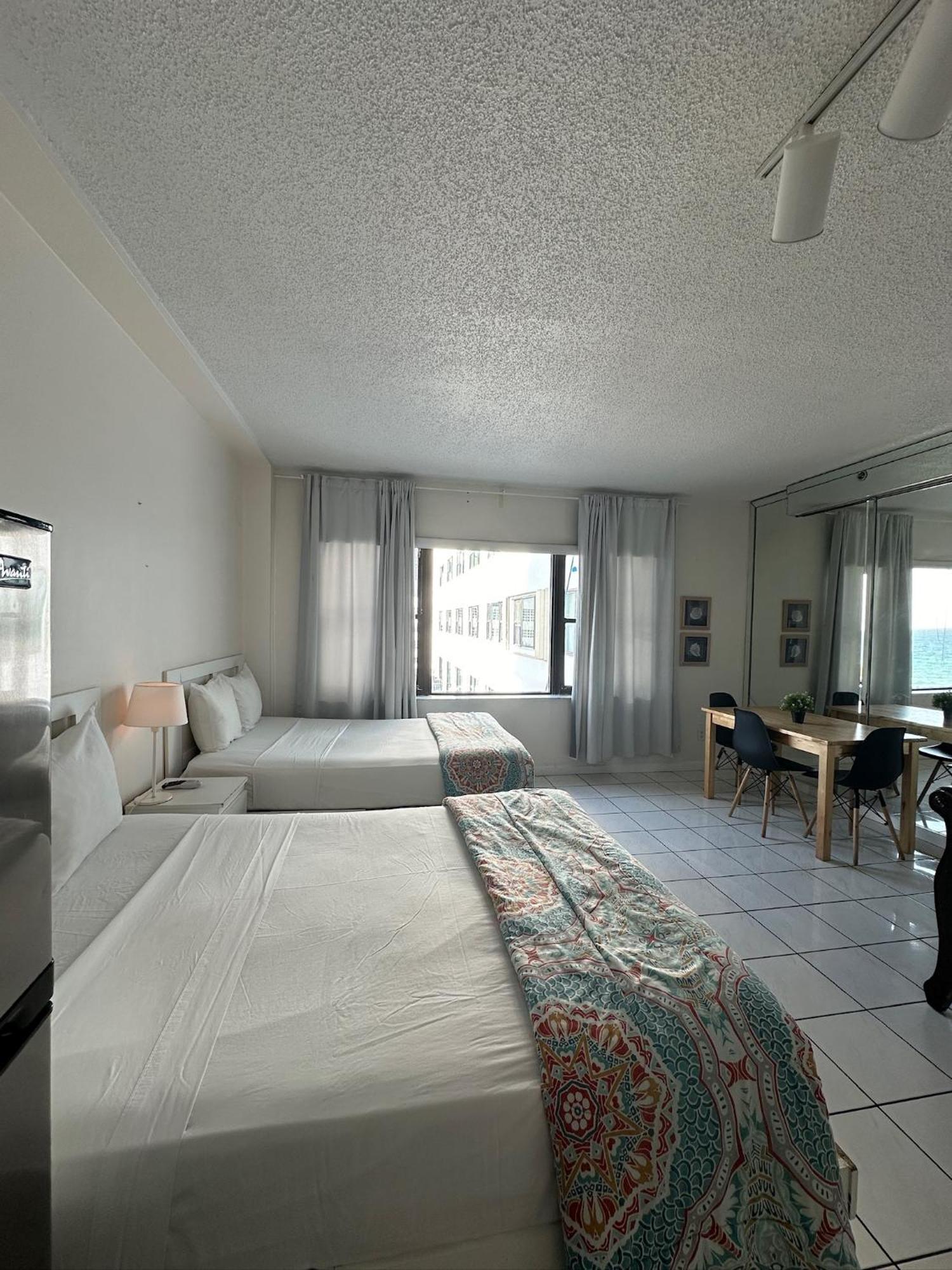 Casablanca On The Apartamento Miami Beach